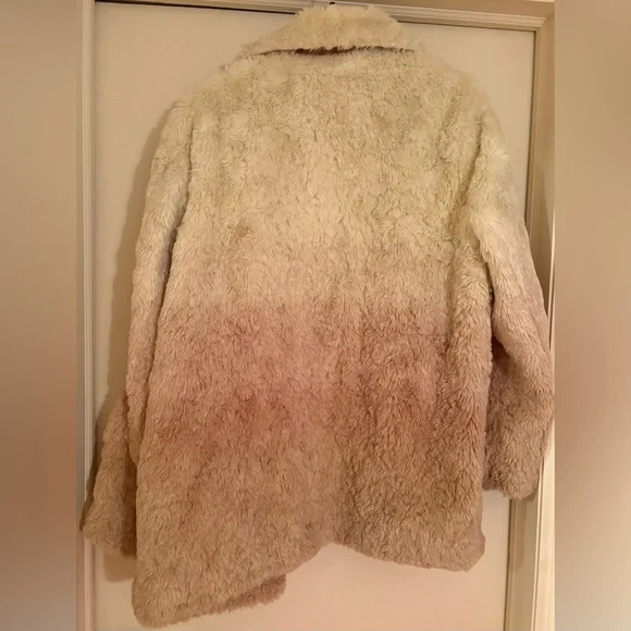 EUC Anthropologie ombre FAUX fur button up jacket 🧥 30” long - Picture 6 of 6